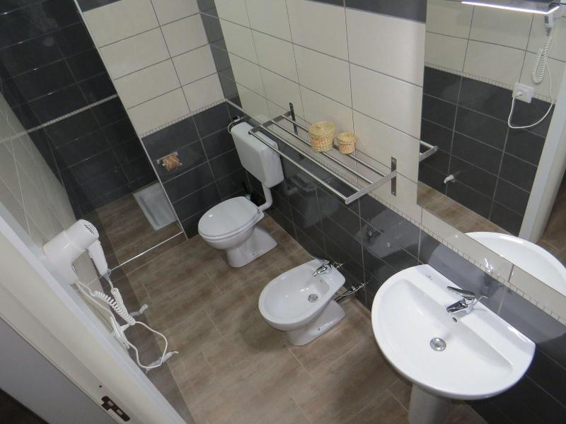B&B Maison Blanche Caltagirone Bagian luar foto